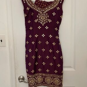 Purple Shalwar Kameez Indian Pakistani clothes